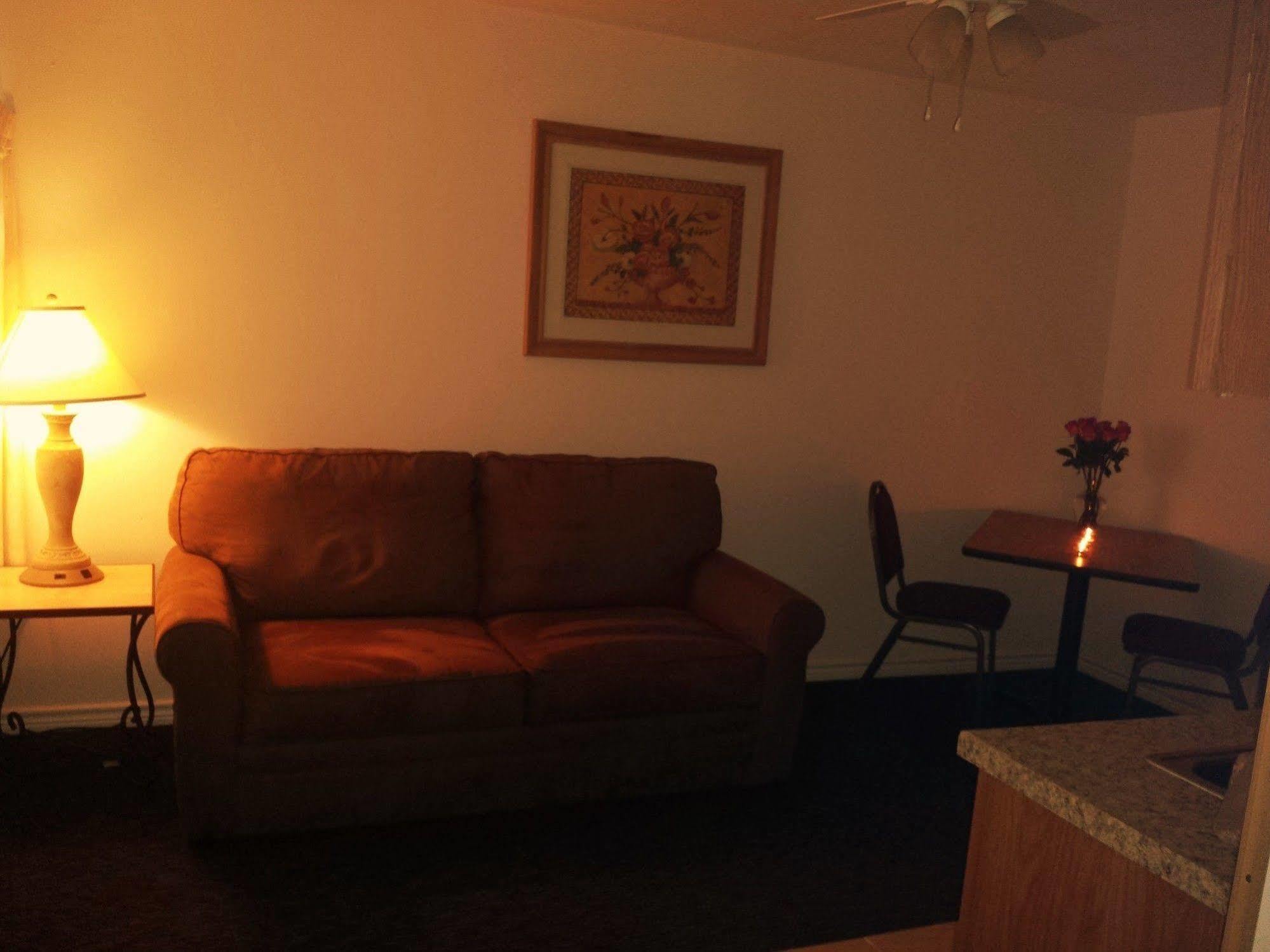 Hempstead Country Inn & Suites Eksteriør bilde